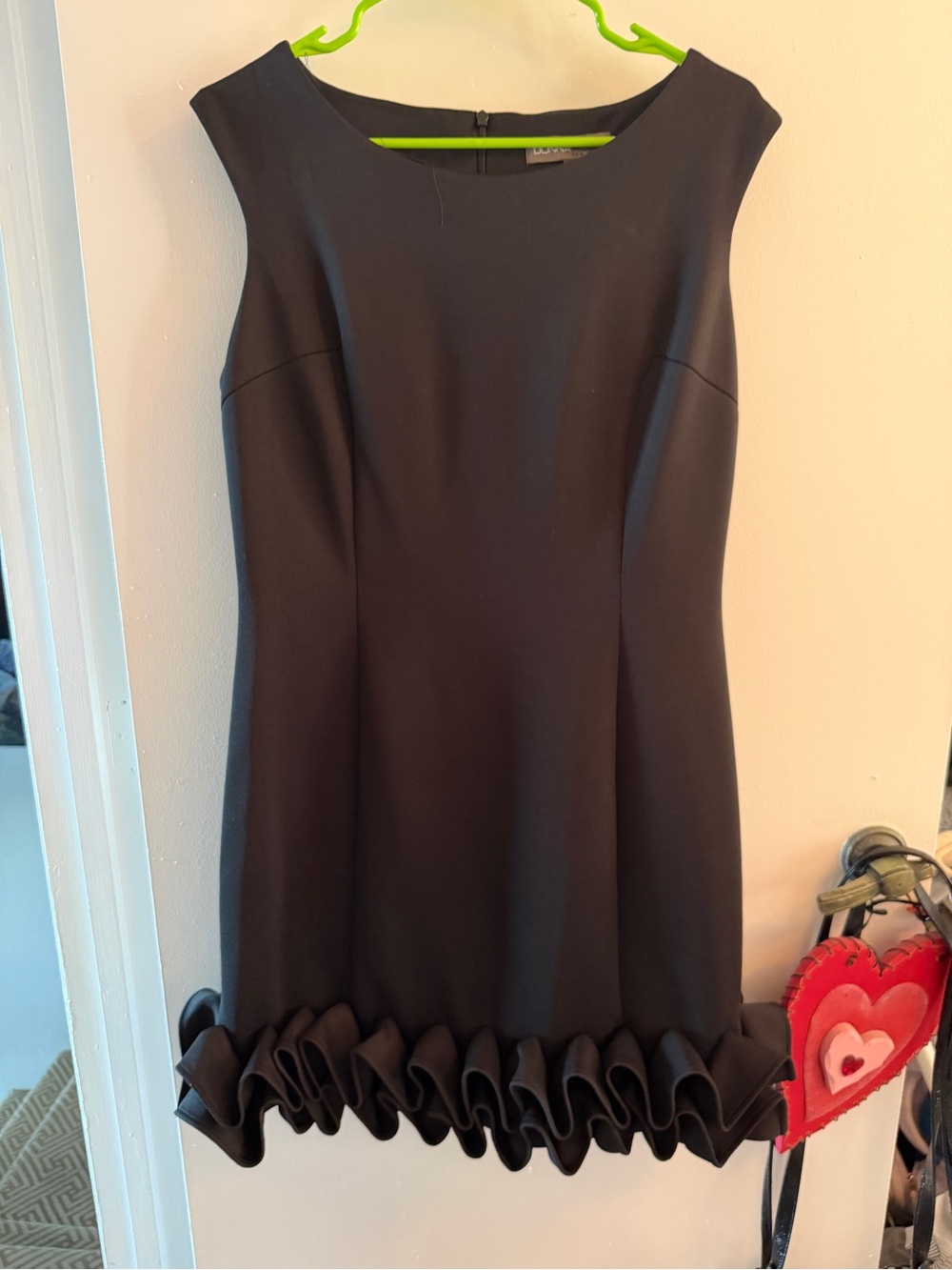 Elegant Black Ruffled Hem Sleeveless Dress Donna Ricco